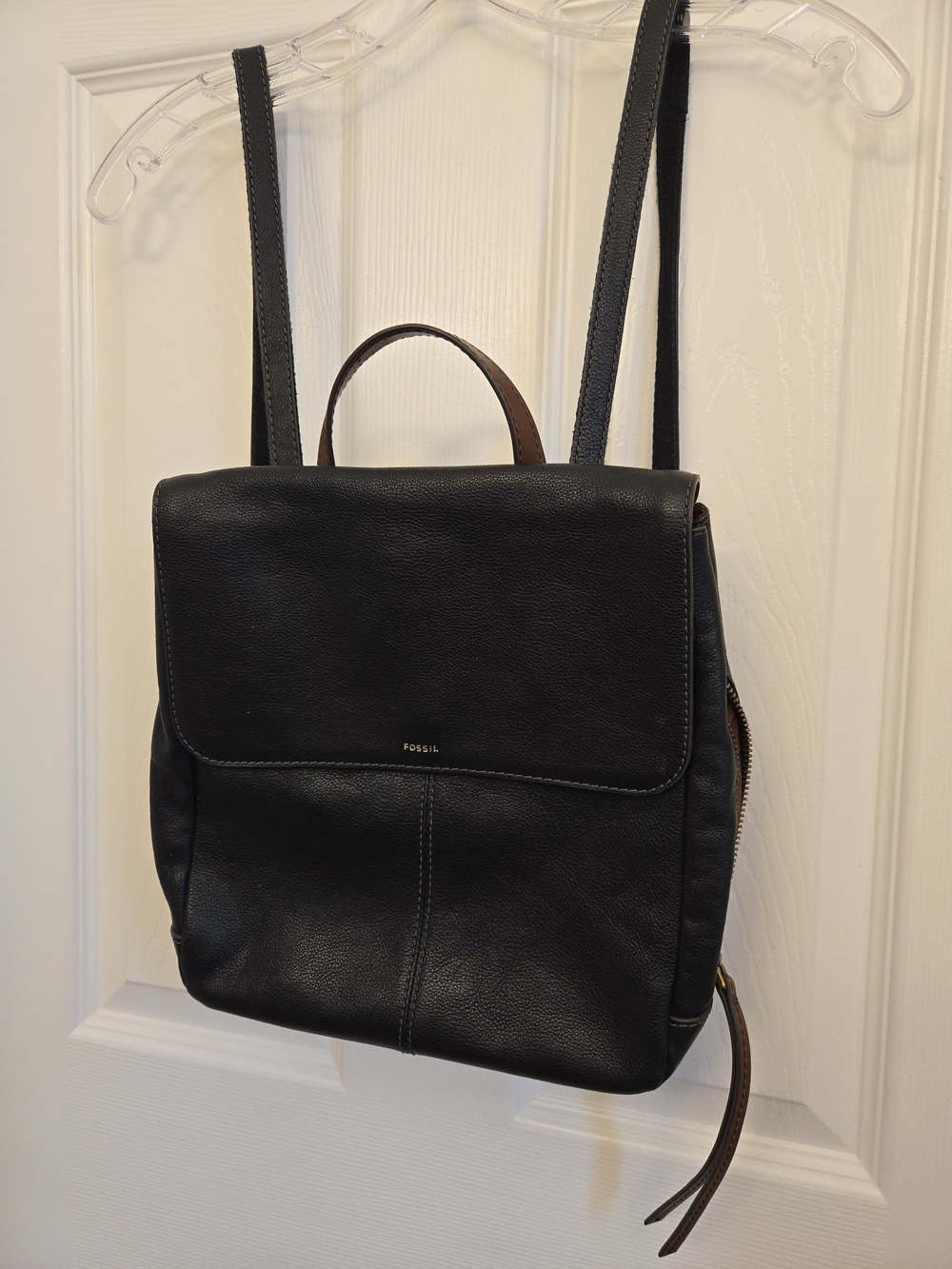 Classic Fossil Leather Claire Backpack, Black And Brown, Luxury, Minimalist